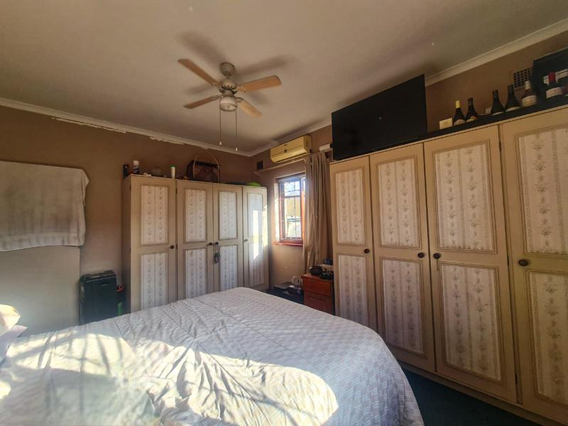 3 Bedroom Property for Sale in Goodwood Central Western Cape